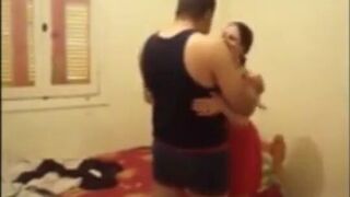 سكس العرب - الجار الأجنبي: العلاقة المثيرة مع الجارة المصرية - جنس