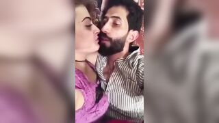 سكس العرب - قبلات مثيرة بعد اللحظات الحارة - جنس